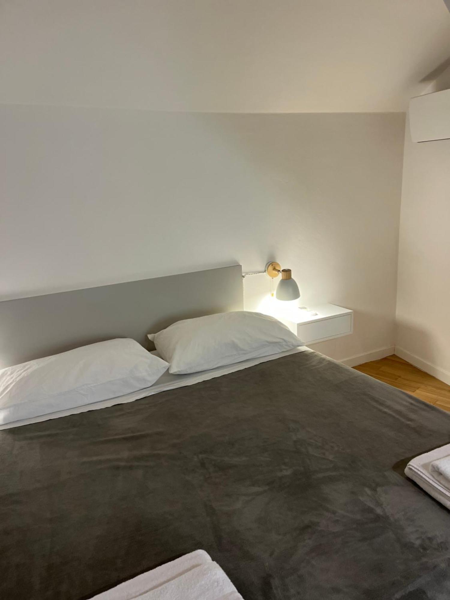 Ground Stone Apartman Bari Kültér fotó